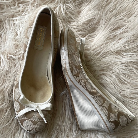 Coach Diaz Signature Wedge Heels Sz 7.5 - Picture 1 of 4